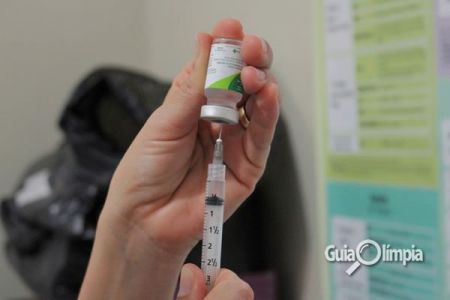 Vacinação contra a gripe para idosos e professores começa nesta terça (11) em Olímpia