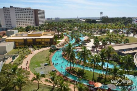 Hot Beach no aniversário de Olímpia: morador da cidade paga só 50% e seu acompanhante entra de graça no parque aquático