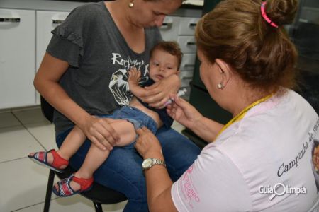 Dia D imuniza quase 40 crianças