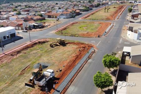 Pista de caminhada da região do bairro Morada Verde já está 50% concluída